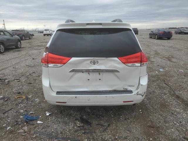 Photo 6 from auction – 2014 TOYOTA SIENNA XLE with VIN 5TDYK3DC7ES420359