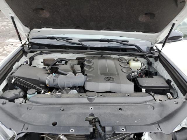 Photo 11 from auction – 2019 TOYOTA 4RUNNER SR with VIN JTEBU5JRXK5617544