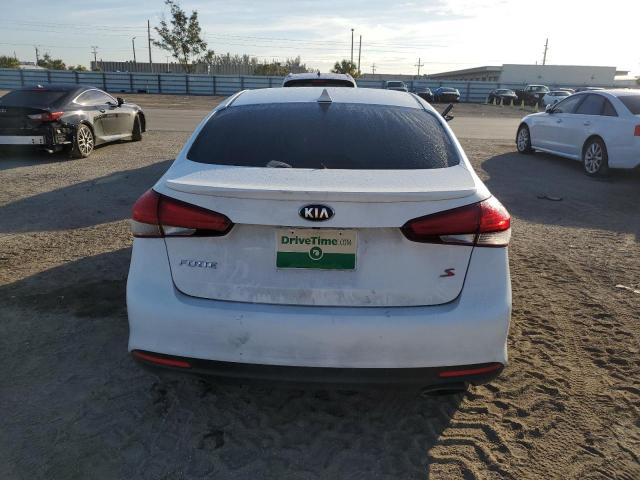Photo 6 from auction – 2017 KIA FORTE LX with VIN 3KPFL4A72HE116923