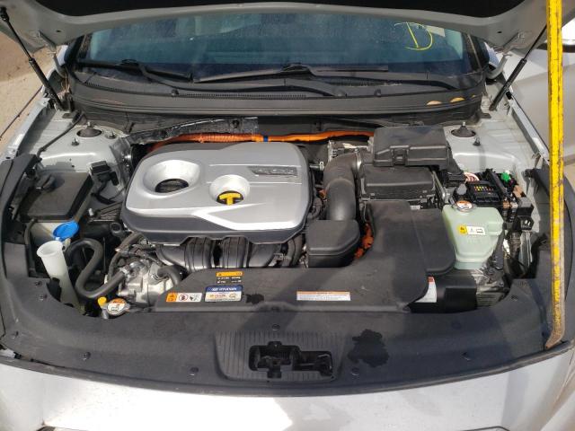 Photo 11 from auction – 2016 HYUNDAI SONATA HYB with VIN KMHE24L11GA010838