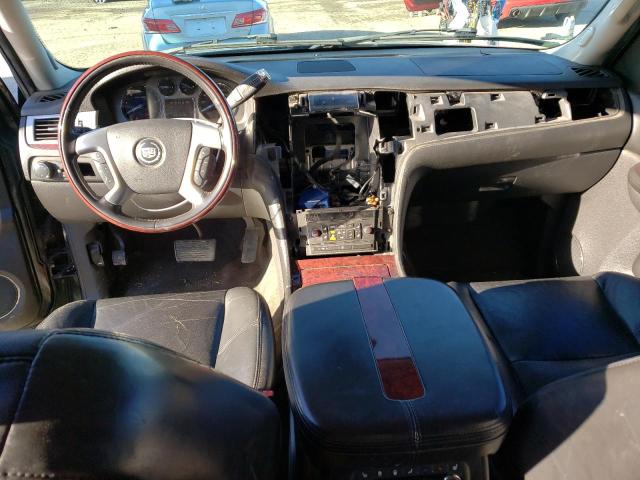Photo 8 from auction – 2007 CADILLAC ESCALADE L with VIN 1GYEC63867R270237