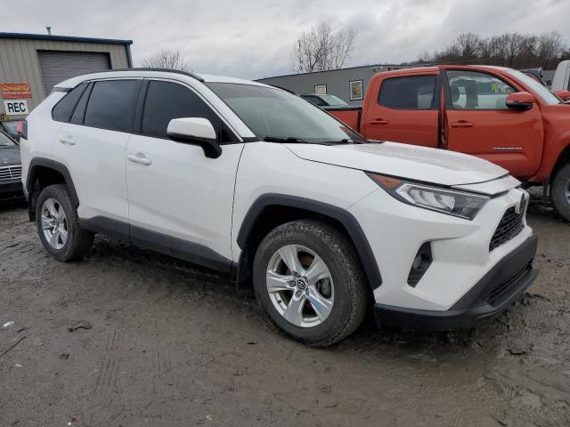 Photo 4 from auction – 2021 TOYOTA RAV4 XLE with VIN 2T3P1RFV4MC157102