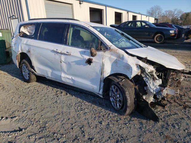 Photo 4 from auction – 2020 CHRYSLER VOYAGER LX with VIN 2C4RC1DGXLR256927