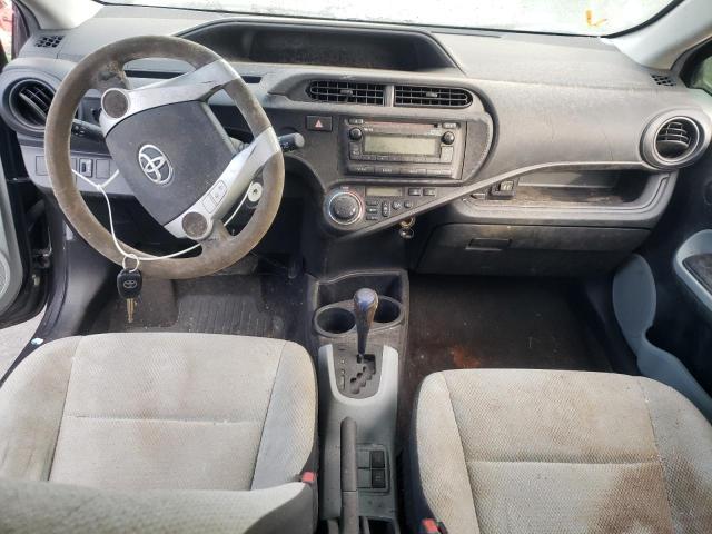 Photo 8 from auction – 2013 TOYOTA PRIUS C with VIN JTDKDTB35D1546296