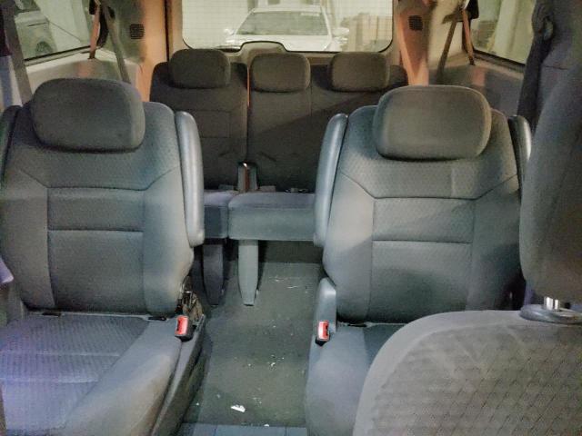 Photo 10 from auction – 2010 CHRYSLER TOWN & COU with VIN 2A4RR5D1XAR460877