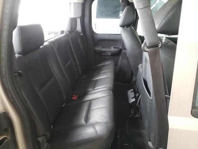 Photo 10 from auction – 2009 CHEVROLET 1500 with VIN 1GCEK19009Z245639