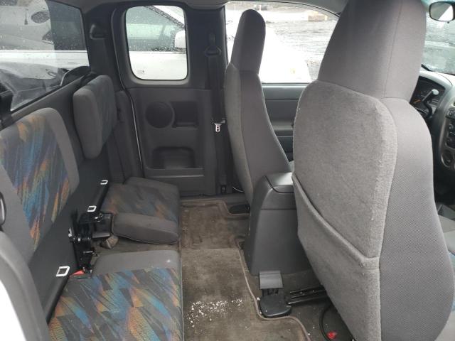 Photo 10 from auction – 2004 CHEVROLET COLORADO with VIN 1GCDT196X48190208