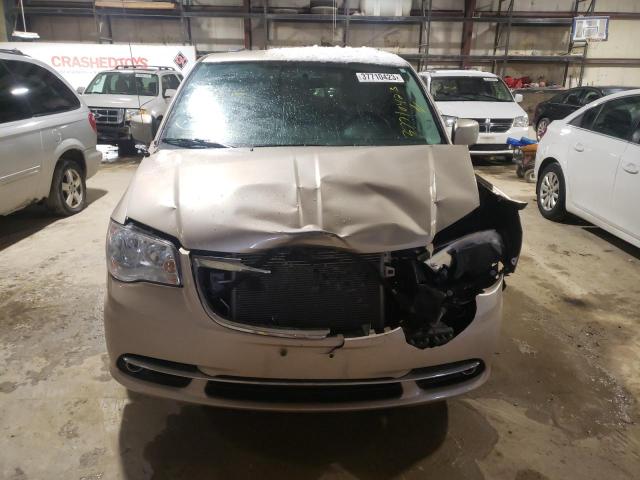 Photo 5 from auction – 2013 CHRYSLER TOWN & COU with VIN 2C4RC1BG4DR556614