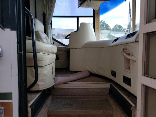Photo 5 from auction – 2001 FREIGHTLINER CHASSIS X with VIN 4UZAAHAK61CJ29310