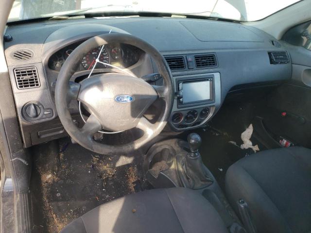 Photo 8 from auction – 2007 FORD FOCUS with VIN 1FAFP31N37W194103