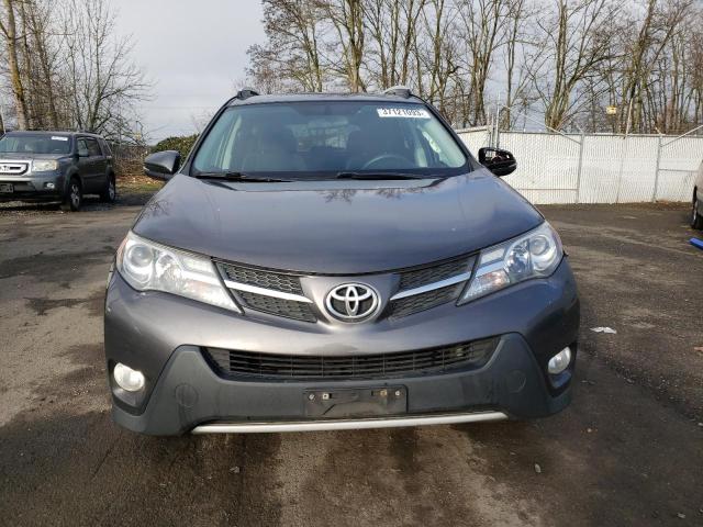 Photo 5 from auction – 2015 TOYOTA RAV4 XLE with VIN 2T3RFREV7FW323772