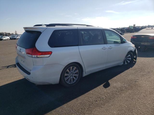 Photo 3 from auction – 2011 TOYOTA SIENNA XLE with VIN 5TDYK3DC6BS090127