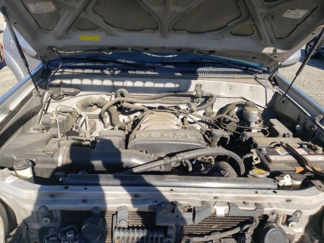 Photo 12 from auction – 2003 TOYOTA SEQUOIA with VIN 5TDZT34A53S156443