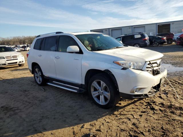 Photo 4 from auction – 2013 TOYOTA HIGHLANDER with VIN 5TDDK3EH0DS197590