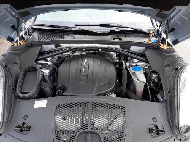 Photo 12 from auction – 2017 PORSCHE MACAN with VIN WP1AA2A50HLB08439