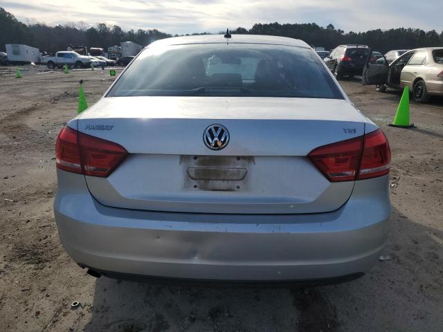 Photo 6 from auction – 2015 VOLKSWAGEN PASSAT S with VIN 1VWAT7A33FC075261