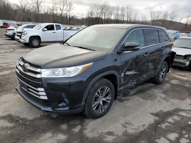TOYOTA HIGHLANDER 2018 with VIN 5TDBZRFHXJS821587 - Photo from auction