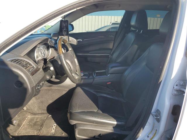 Photo 7 from auction – 2016 CHRYSLER 300C with VIN 2C3CCAEG8GH182069