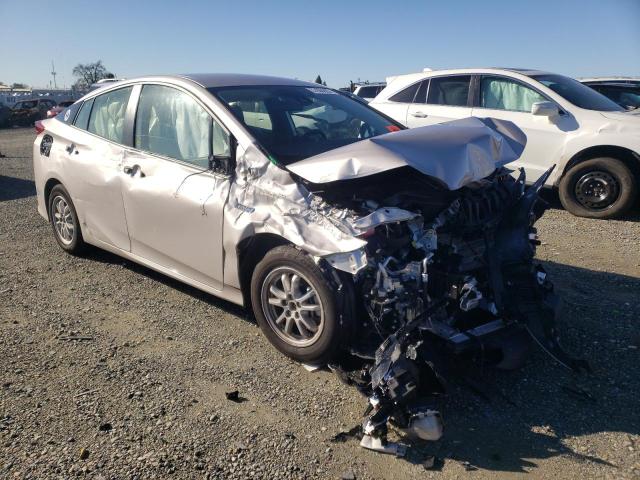 Photo 4 from auction – 2022 TOYOTA PRIUS PRIM with VIN JTDKAMFP9N3201709