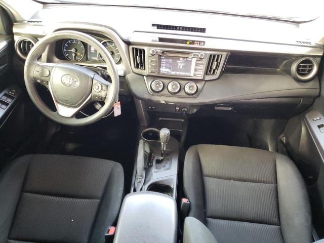 Photo 8 from auction – 2017 TOYOTA RAV4 LE with VIN JTMZFREV0HJ710911