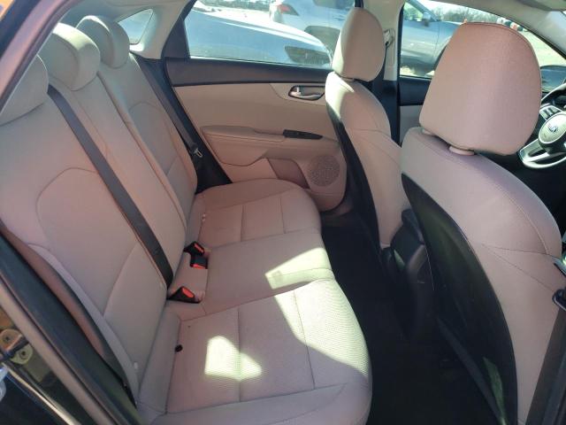 Photo 10 from auction – 2019 KIA FORTE FE with VIN 3KPF24AD2KE027000