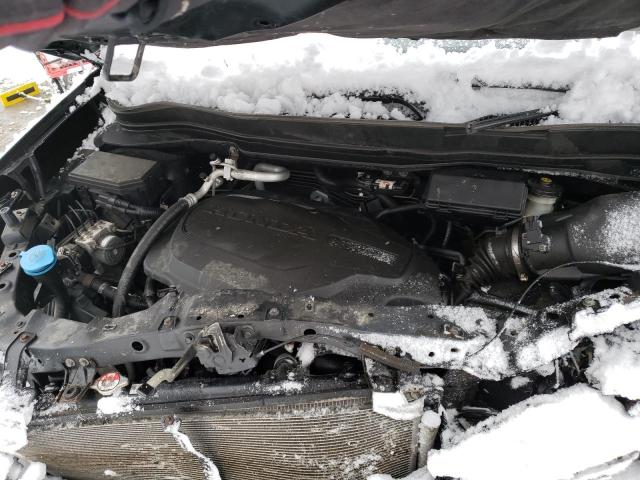 Photo 12 from auction – 2018 HONDA PILOT LX with VIN 5FNYF6H17JB023022