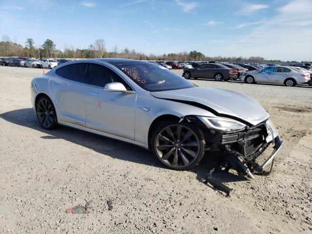 Photo 4 from auction – 2016 TESLA MODEL S with VIN 5YJSA1E27GF138524