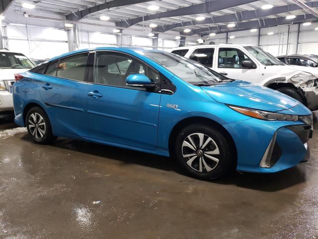 Photo 4 from auction – 2018 TOYOTA PRIUS PRIM with VIN JTDKARFP5J3073699