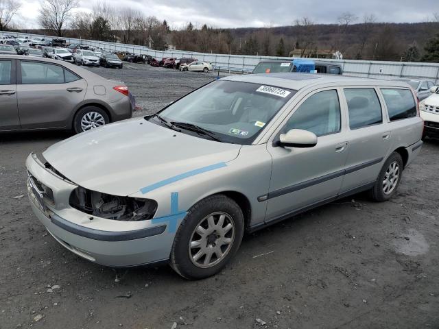 VOLVO V70 2003 with VIN YV1SW61T132328548 - Photo from auction