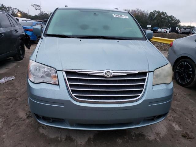 Photo 5 from auction – 2010 CHRYSLER TOWN & COU with VIN 2A4RR5D19AR492350