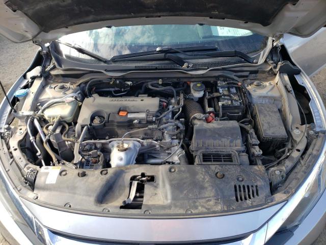 Photo 11 from auction – 2018 HONDA CIVIC LX with VIN 2HGFC2F57JH586579