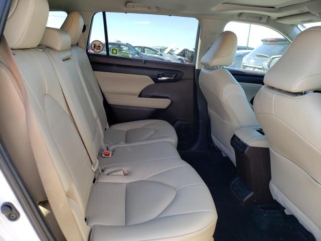Photo 10 from auction – 2022 TOYOTA HIGHLANDER with VIN 5TDGBRCH7NS538200
