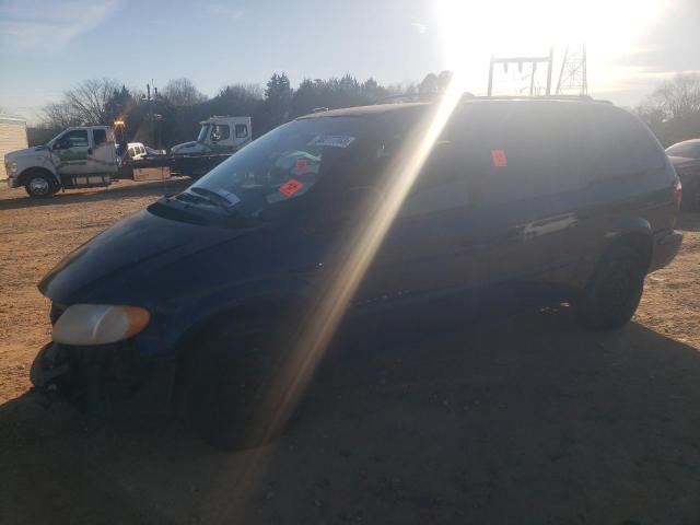CHRYSLER TOWN & COU 2001 with VIN 2C4GP44G61R186417 - Photo from auction