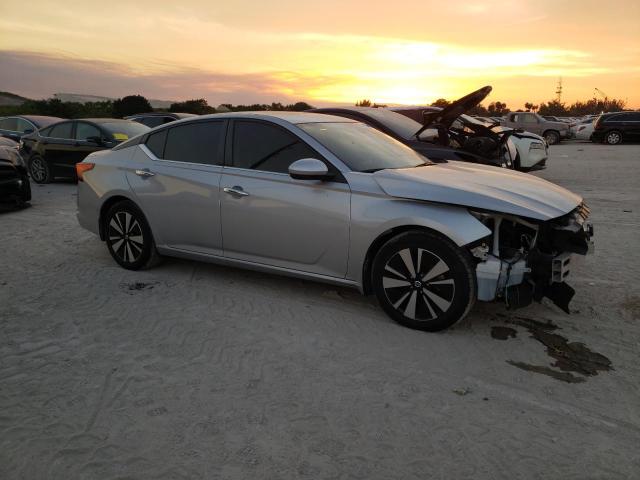 Photo 4 from auction – 2021 NISSAN ALTIMA SV with VIN 1N4BL4DV3MN303351