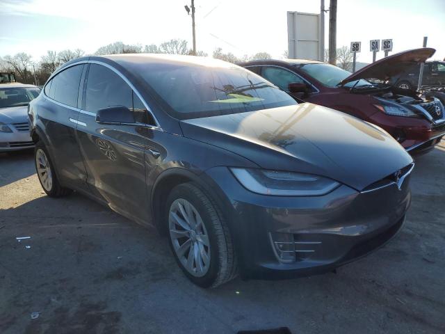 Photo 4 from auction – 2019 TESLA MODEL X with VIN 5YJXCBE4XKF202121