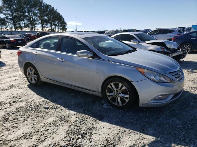 Photo 4 from auction – 2011 HYUNDAI SONATA SE with VIN 5NPEC4AC9BH032478