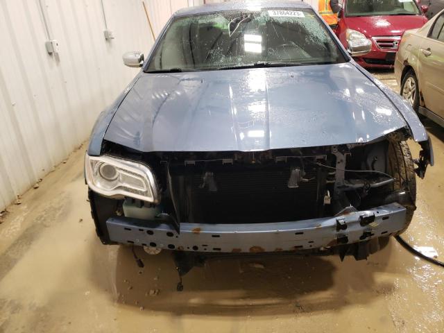Photo 5 from auction – 2011 CHRYSLER 300 LIMITE with VIN 2C3CA5CG0BH585682