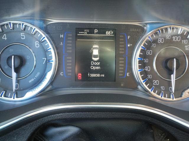 Photo 9 from auction – 2015 CHRYSLER 200 LIMITE with VIN 1C3CCCAB0FN608042