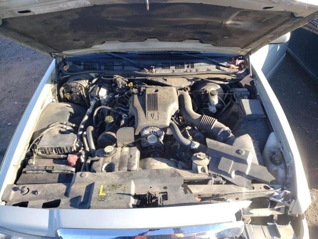 Photo 11 from auction – 2004 MERCURY GRAND MARQ with VIN 2MEFM75W14X627154