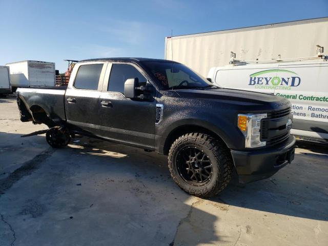 Photo 4 from auction – 2017 FORD F350 SUPER with VIN 1FT8W3A65HEC24059