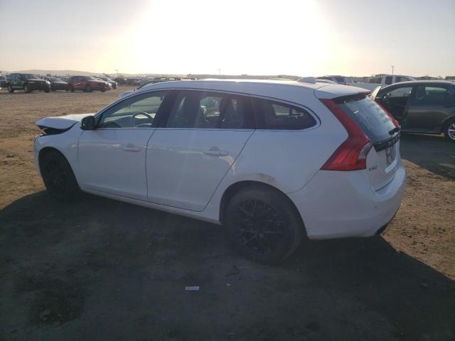 Photo 2 from auction – 2015 VOLVO V60 PREMIE with VIN YV126MEC3F1201129
