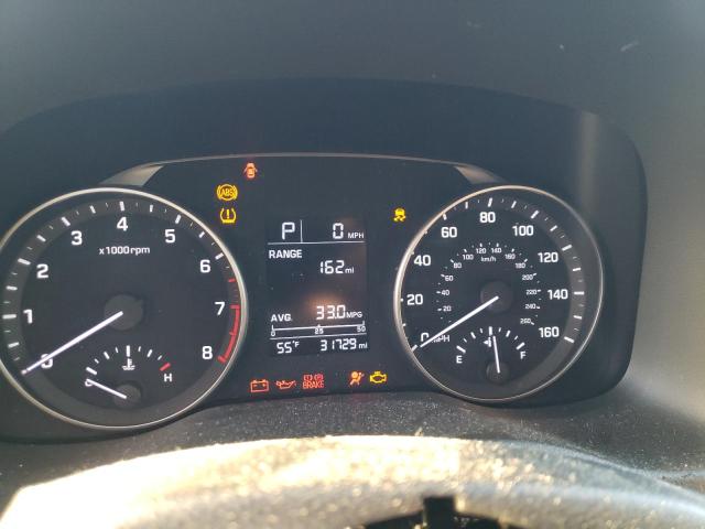 Photo 9 from auction – 2017 HYUNDAI ELANTRA with VIN 5NPD84LF2HH129289