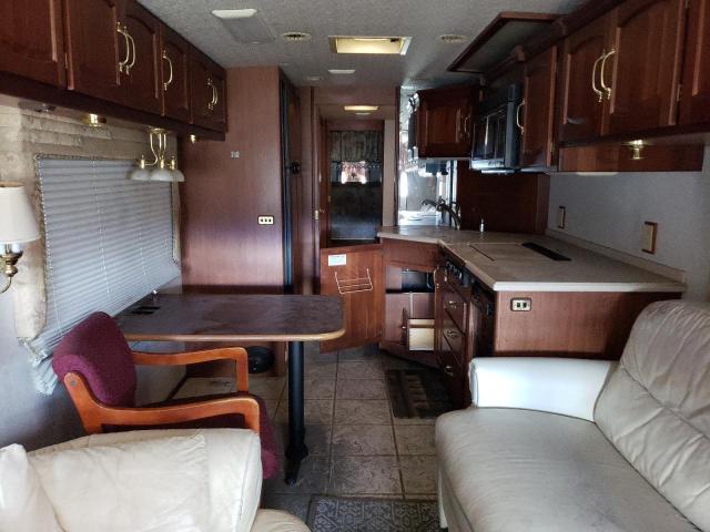 Photo 6 from auction – 2001 FREIGHTLINER CHASSIS X with VIN 4UZAAHAK61CJ29310