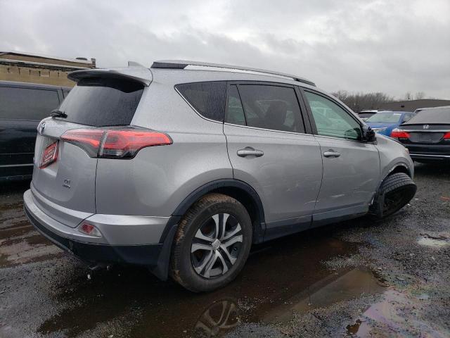 Zdjęcie 3 z aukcji – 2017 TOYOTA RAV4 LE z VIN 2T3BFREV3HW604374