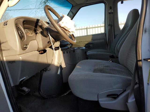 Photo 7 from auction – 2005 FORD ECONOLINE with VIN 1FBNE31L85HB38156
