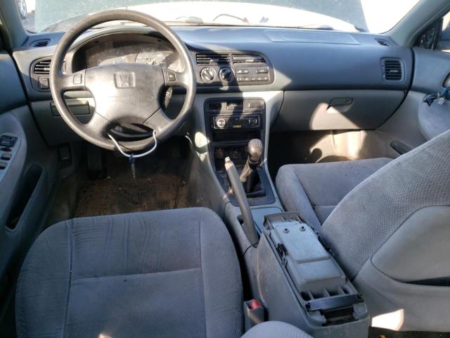 Photo 8 from auction – 1996 HONDA ACCORD with VIN 1HGCD5539TA187644