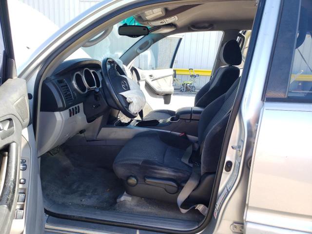 Photo 7 from auction – 2004 TOYOTA 4RUNNER SR with VIN JTEZU14R740023755