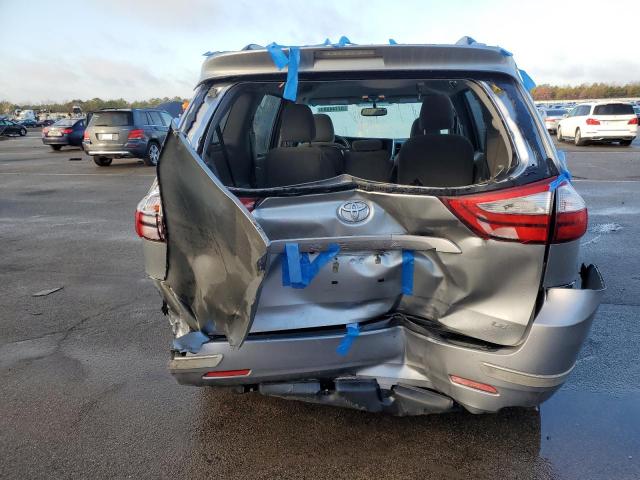 Photo 6 from auction – 2017 TOYOTA SIENNA LE with VIN 5TDKZ3DC3HS856552