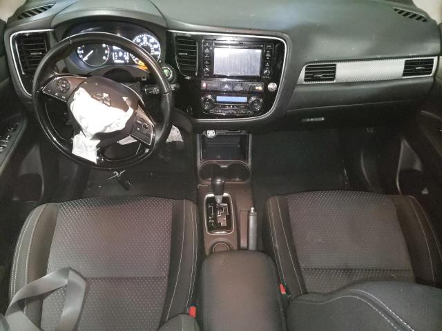 Photo 8 from auction – 2016 MITSUBISHI OUTLANDER with VIN JA4AD3A38GZ046159