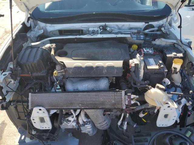 Photo 12 from auction – 2017 JEEP RENEGADE L with VIN ZACCJBBBXHPF91139